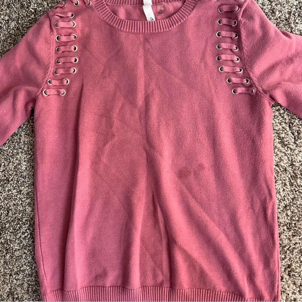 Pink Sweater (B1)‎ - Picture 3 of 5